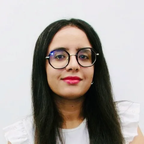 Portrait of Amal Chebbi