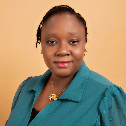 Portrait of Yemisi Popoola